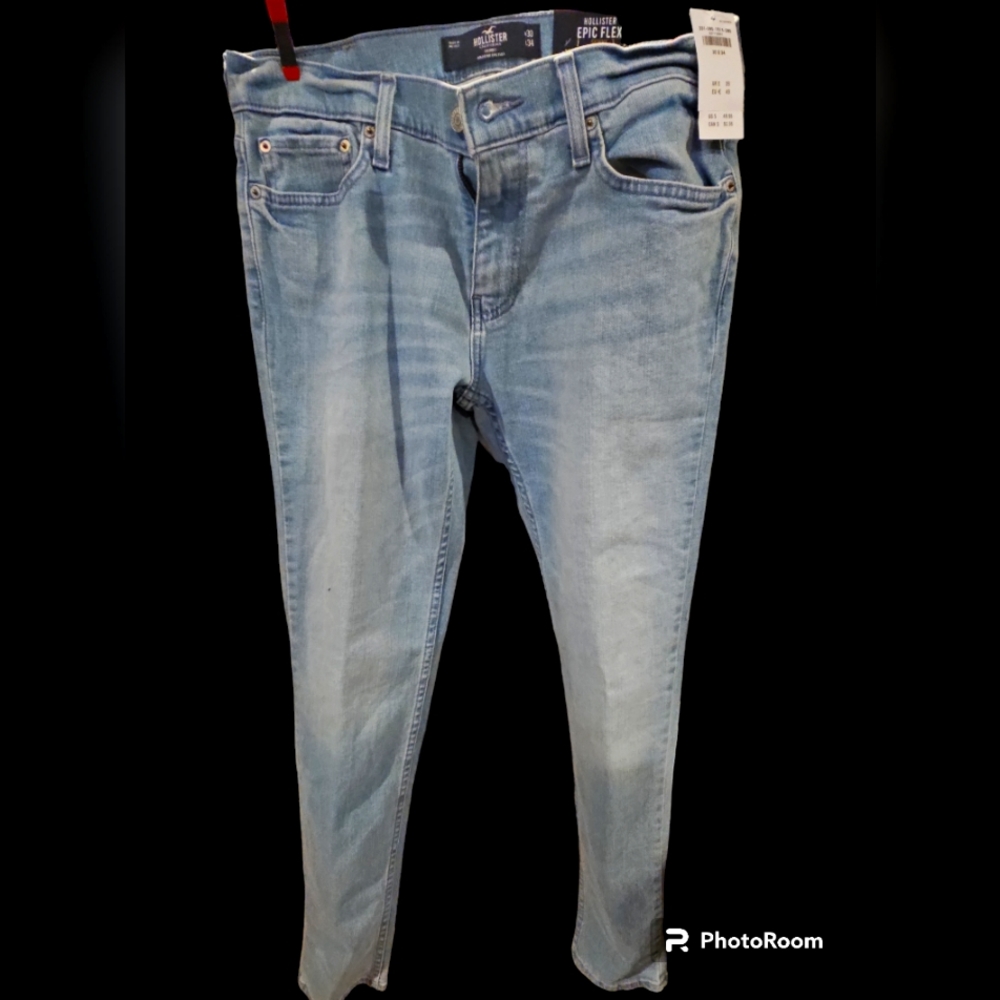 Mens Hollister 30×34 Jeans. NWT